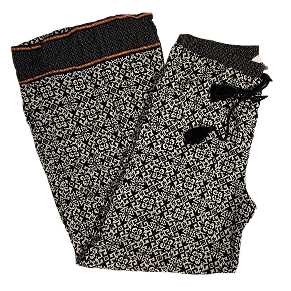 Sans Souci Wide Leg Pants - Picture 1 of 8
